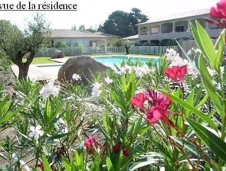 Appart T2- Grand Standing -clim- Piscine-plage A 800m *