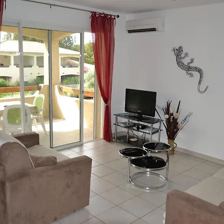 Appartement Appart T2- Grand Standing -clim- Piscine-plage A 800m